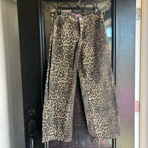 Edikted Cheetah print pants